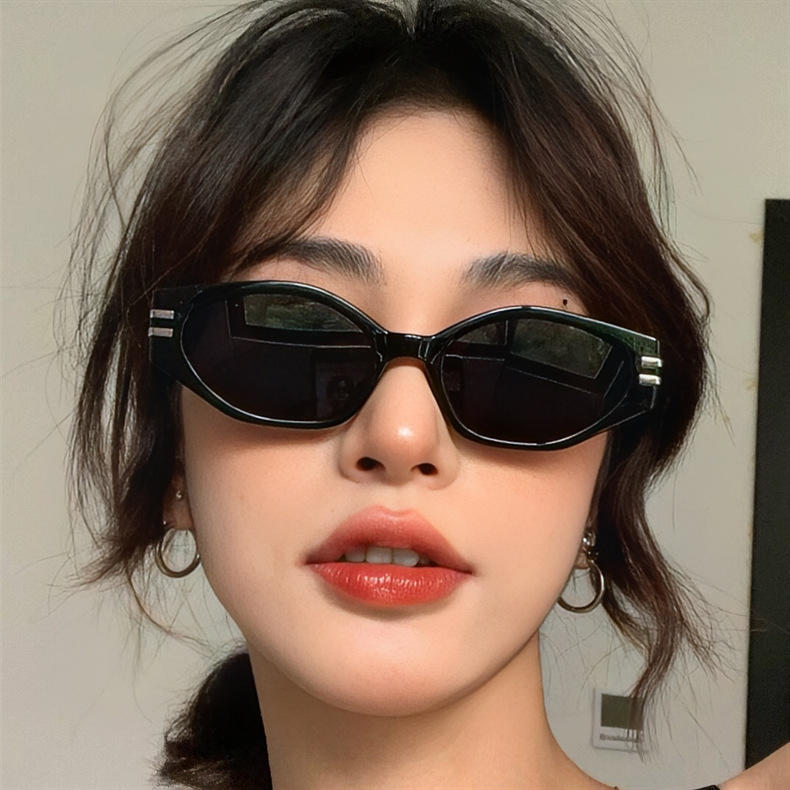 Street Fashion Glasses - 新しいスモールフレームY2Kキャットアイサングラス、女性用トレンドシェード、レトロなナロースモールフレームサングラス、ファッショナブルなストリートウェアアイウェア
