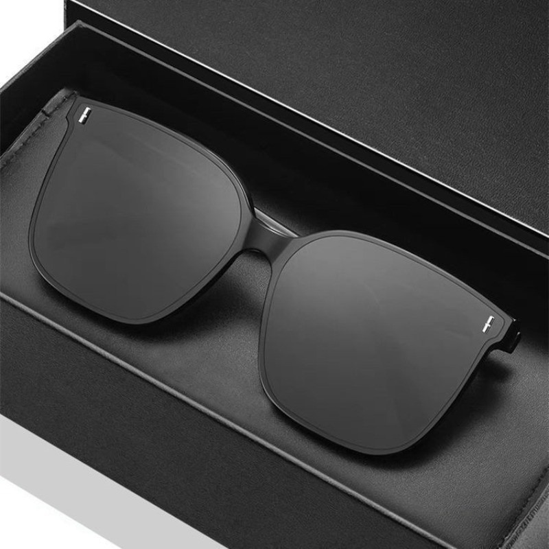 ファッションスクエアパーソナリティサングラスインレトロブラッ - Street Fashion Glasses のレビューと価格