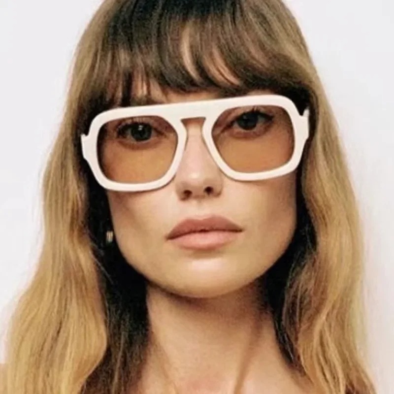 レトロスクエアサングラス女性ファッションブランドデザイングラ - Street Fashion Glasses のレビューと価格