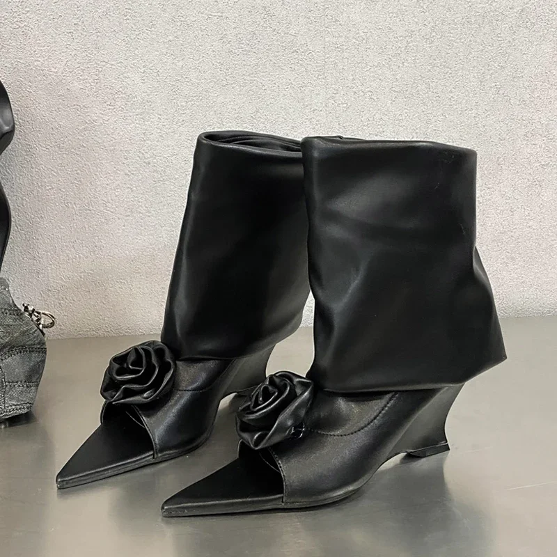 女性のための先のとがったつま先の足首のブーツ、花のデザイン、 - Street Fashion Denim のレビューと価格